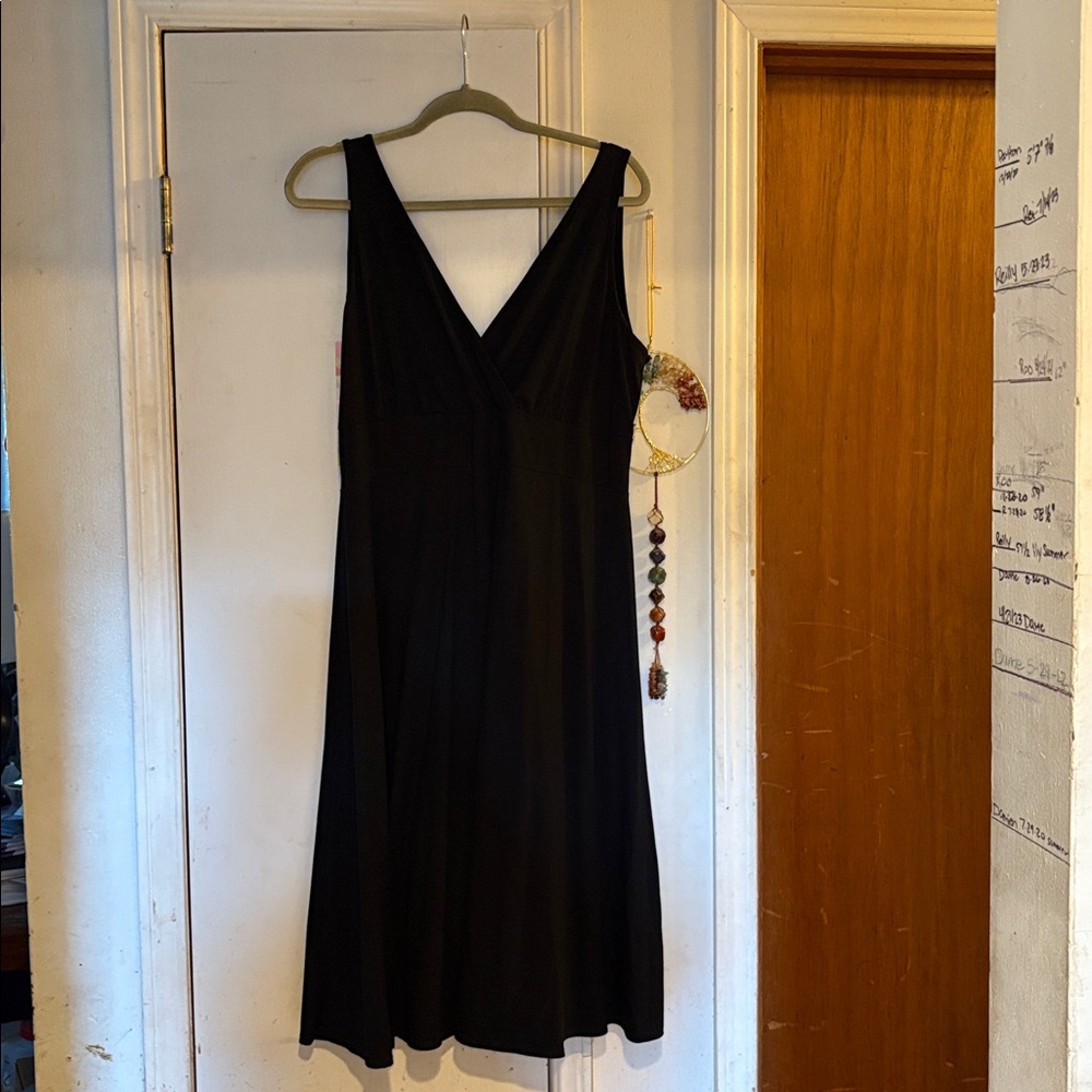 Weekenders Joy Black Garment